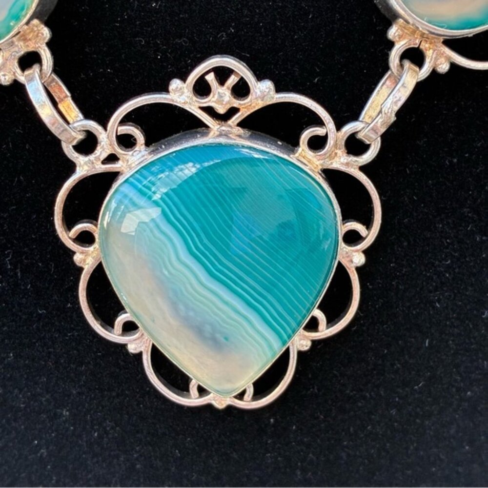 Green Botswana Agate Gemstone Hand Crafted Necklace - Picture 6 of 10